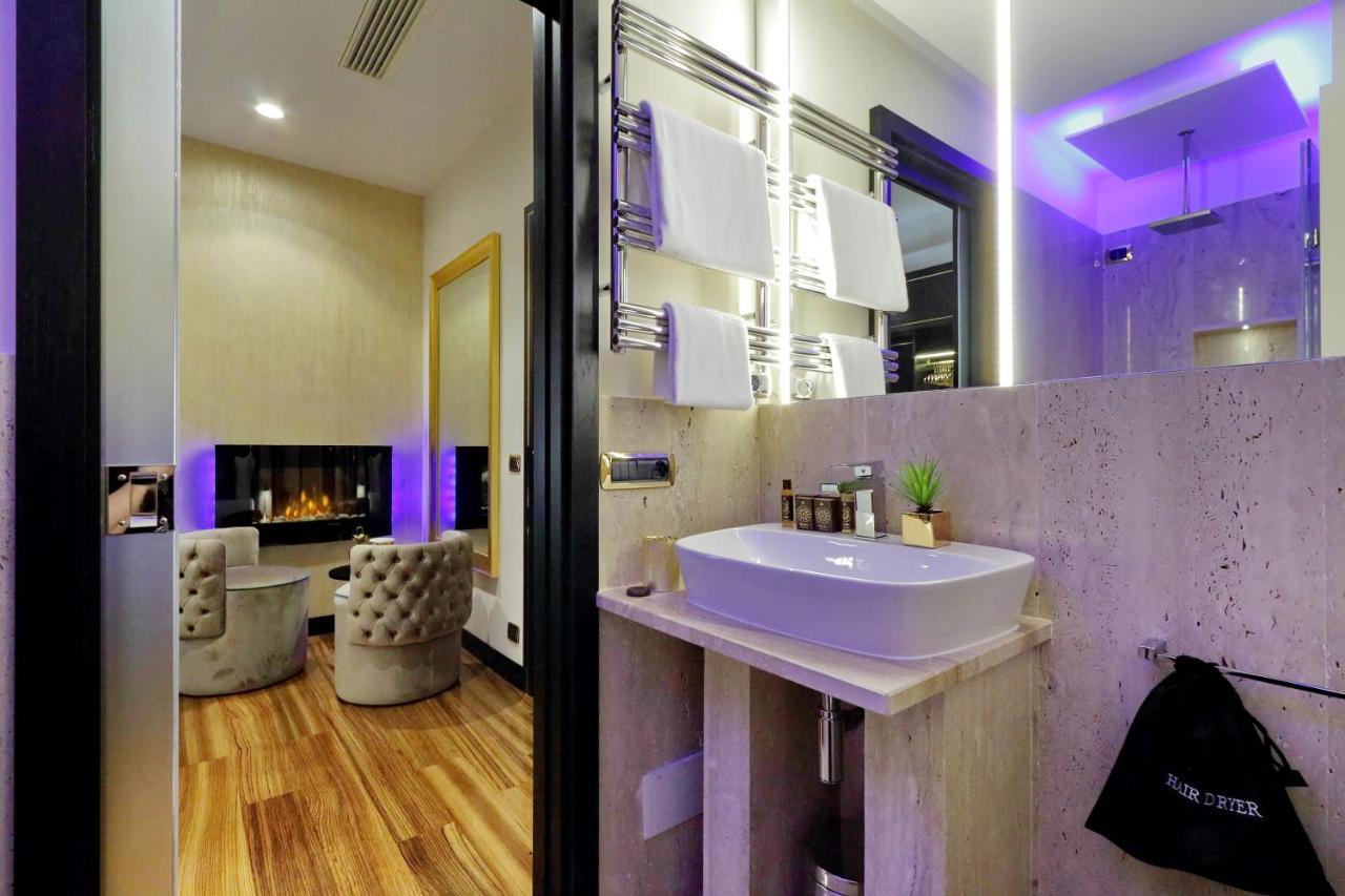 Spanish Hills Collection Luxury Suites & Jacuzzi Rome Buitenkant foto
