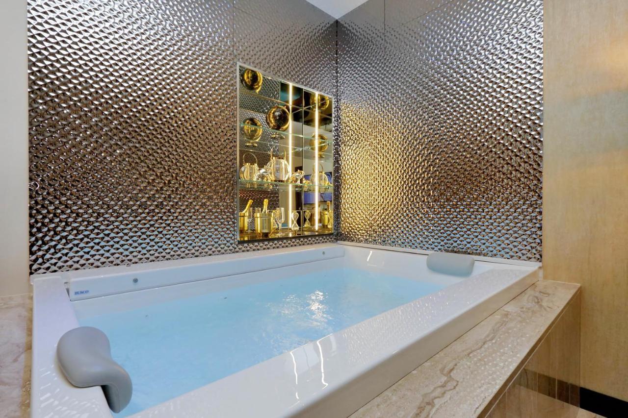 Spanish Hills Collection Luxury Suites & Jacuzzi Rome Buitenkant foto