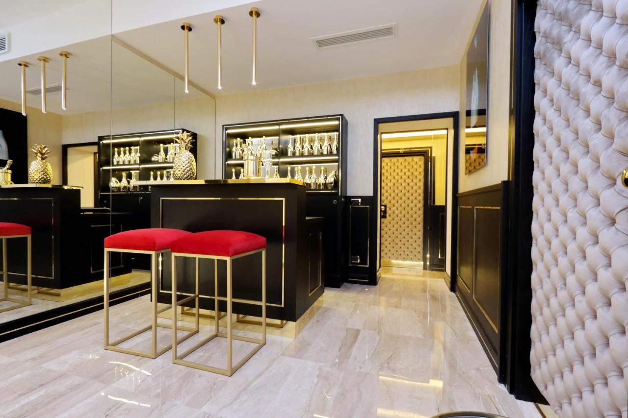 Spanish Hills Collection Luxury Suites & Jacuzzi Rome Buitenkant foto