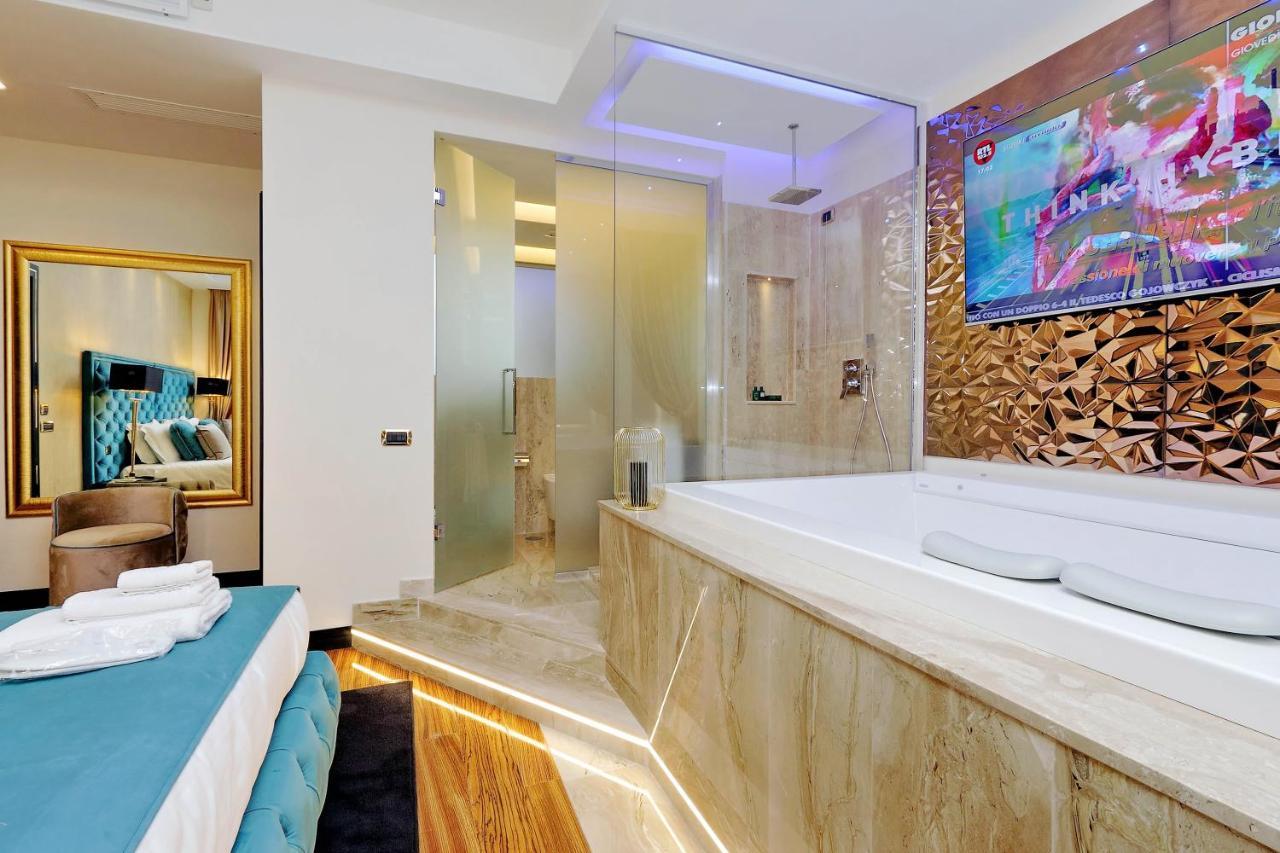 Spanish Hills Collection Luxury Suites & Jacuzzi Rome Buitenkant foto